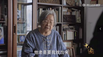 她只用了两个字，国产涨到9.5，没有一个好评是粉丝刷的