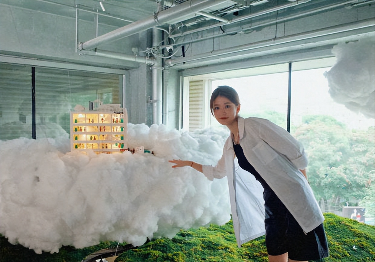 乔欣去年出席活动穿衣搭配,乔欣穿搭高级感