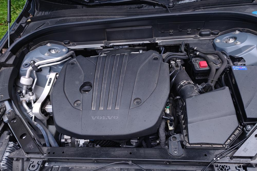 沃尔沃v60旅行车和xc60,新款沃尔沃xc60用车体验