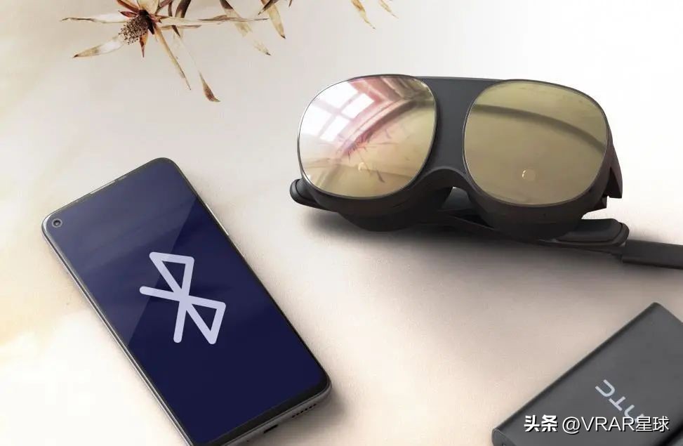 万花筒|这六款产品获得AIXR年度最佳VR硬件提名