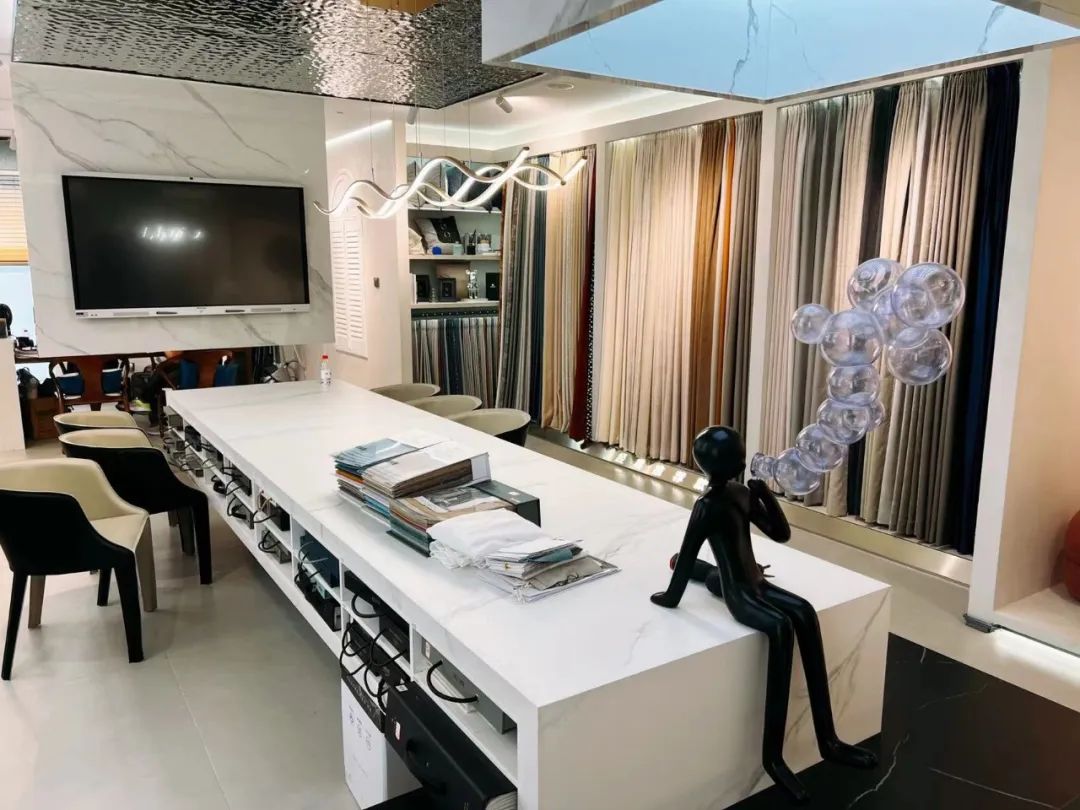 他放弃年薪千万的工作回乡创业,他辞掉几十万年薪的工作