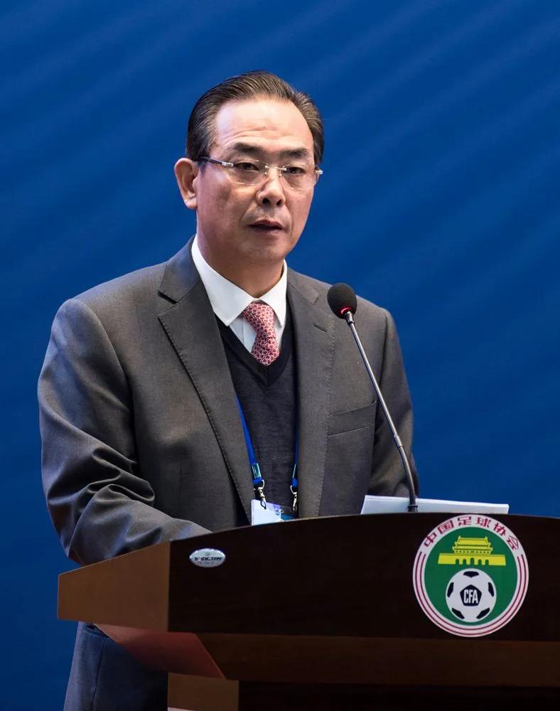 中国足协该请谁当主教练,中国足协有国家官员吗