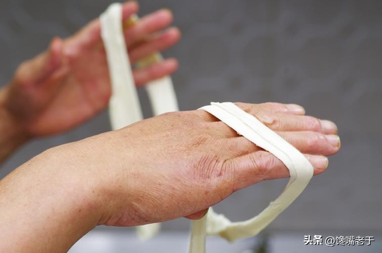 来西安吃美食推荐去哪里,来西安必吃的几样