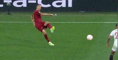 欧联杯罗马点球是误判吗,欧联杯2比3为什么还要点球