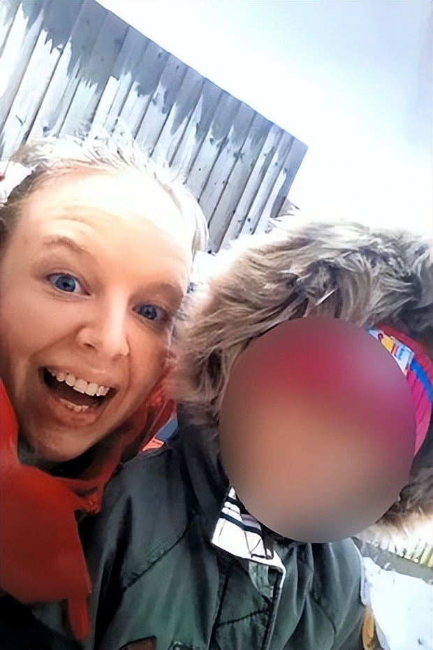 英国女子独身主义11年，就不谈恋爱，花25镑买捐精盒自助当妈