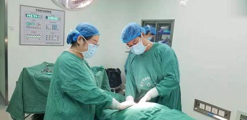 痔疮肛门周围潮湿瘙痒是什么原因,肛门周围瘙痒看中医好还是西医好