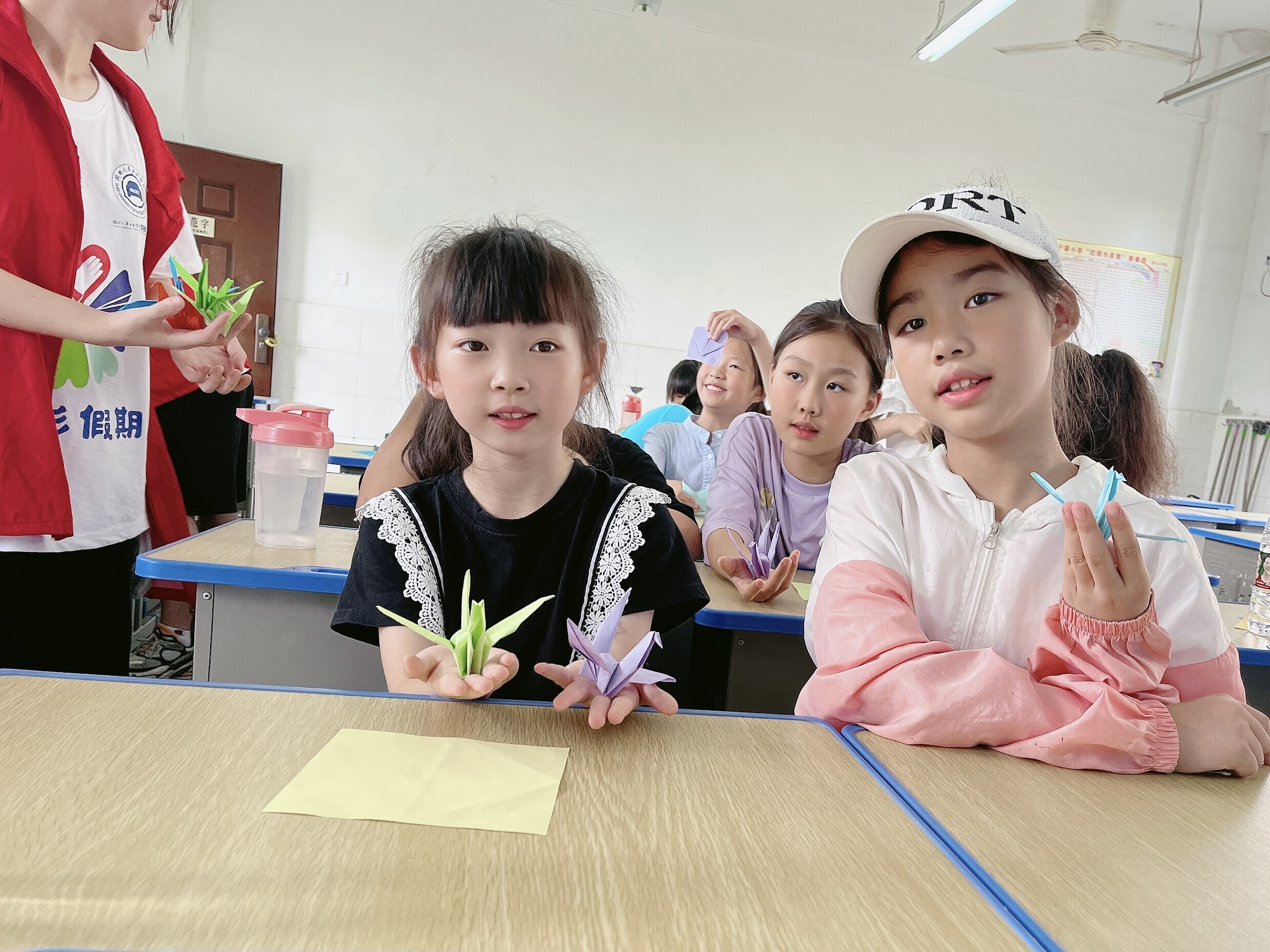 社区趣味剪纸教学,心灵手巧剪纸四年级