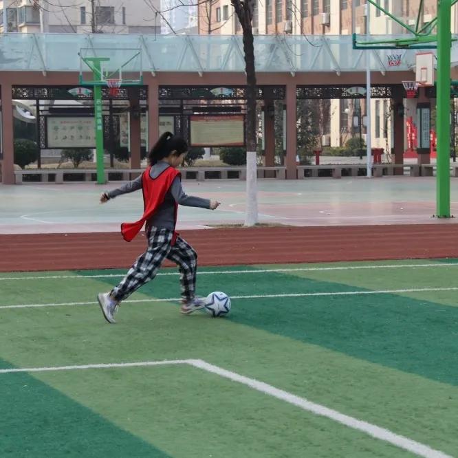 小学校园足球联赛开幕式校长致辞,滕州市文化路校区校长杯足球比赛