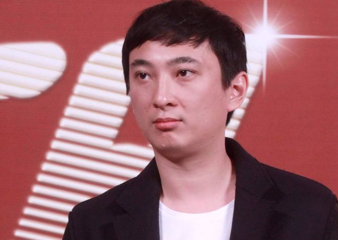 普通人眼中的顶级富豪,看着光鲜亮丽背后的苦