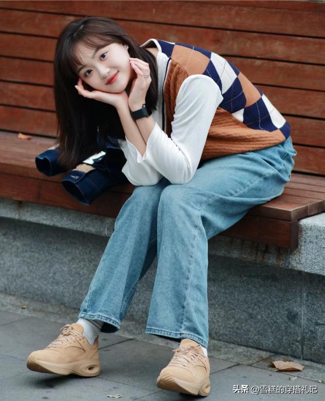 春夏穿“鞋”，最好不要选这3个颜色！俗气显脚黑不说，还显廉价