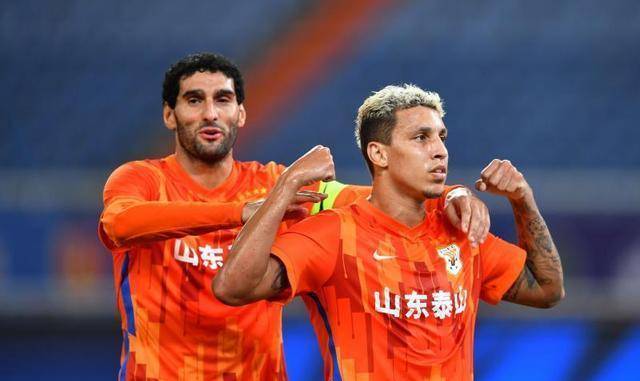 武汉三镇队首败,武汉三镇夺得中超冠军三年三冠