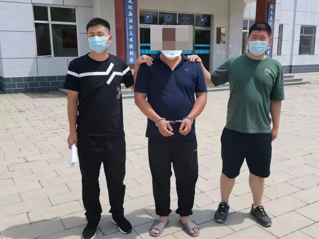 警方查变牌车诈骗团伙,冰城公安破获靓车牌诈骗案