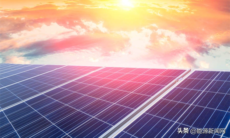 首款钙钛矿商用组件成功出货 (钙钛矿商业化快速推进)