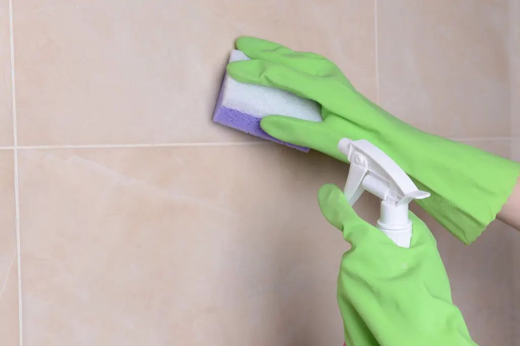 地板砖顽固污渍怎么去除,地板砖顽固污点怎么去除