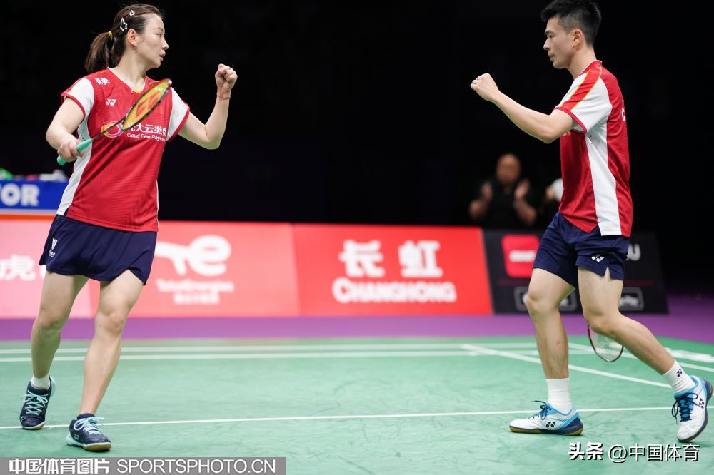 苏杯中国3-2逆转挺进4强,苏杯决赛中国对日本男双