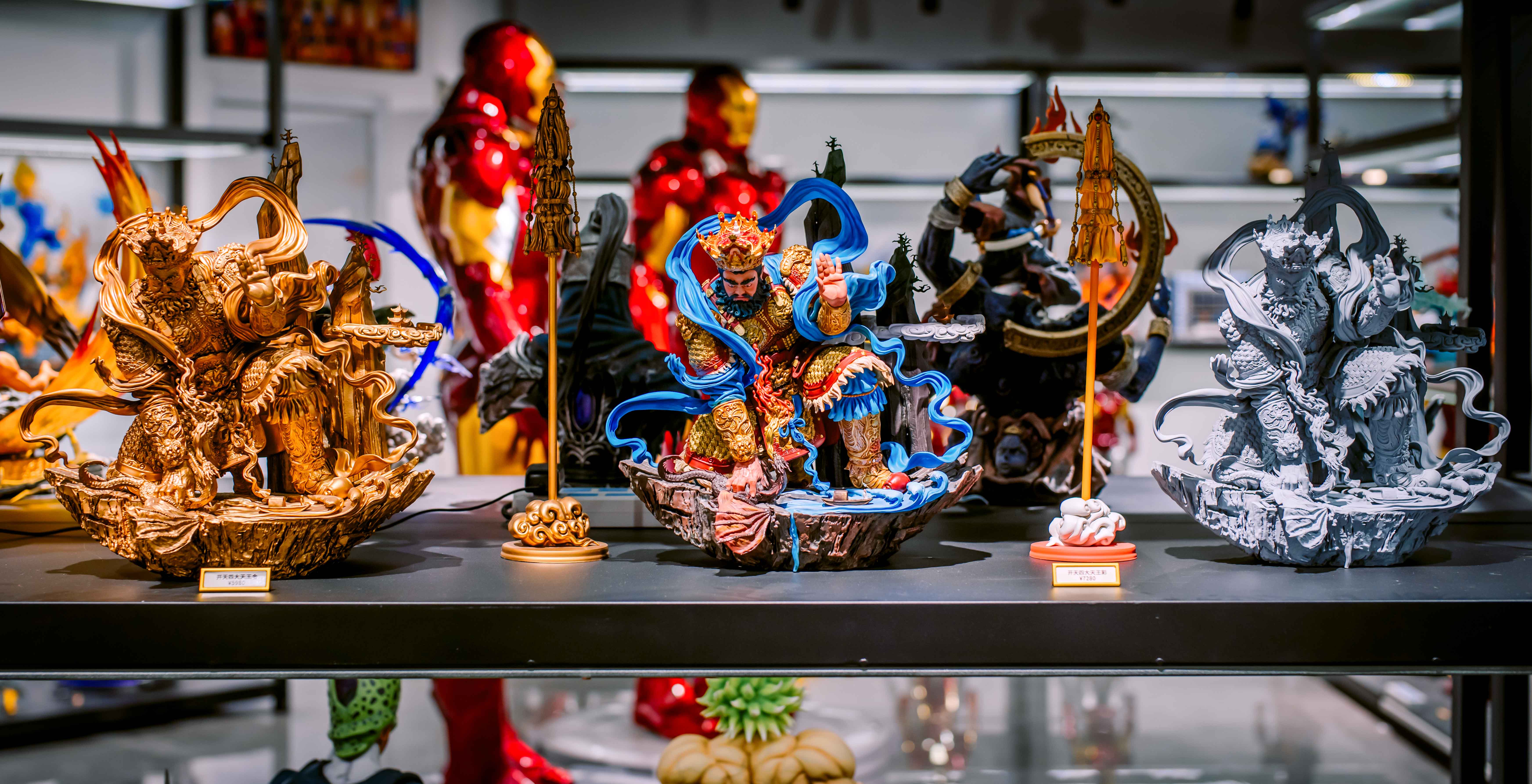 上海国漫手办专卖店,华漫店里手办多少钱