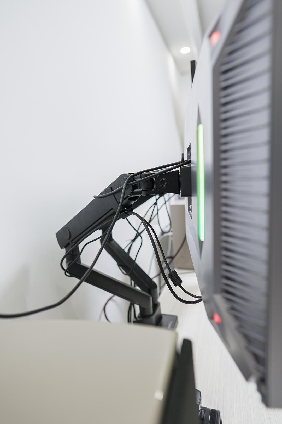 如何实现双屏办公,双屏办公桌面打造