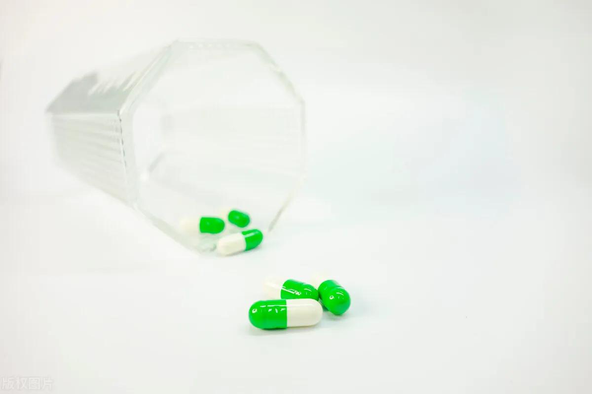 睡觉梦中遗精精阈值太低能治吗,遗精阳痿伴有失眠怎么治