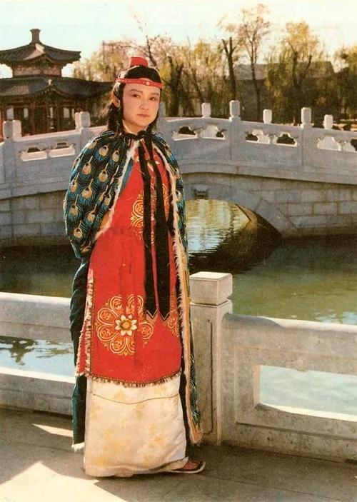 红楼梦人物关系超详细解读,红楼梦中人物的年龄及生日