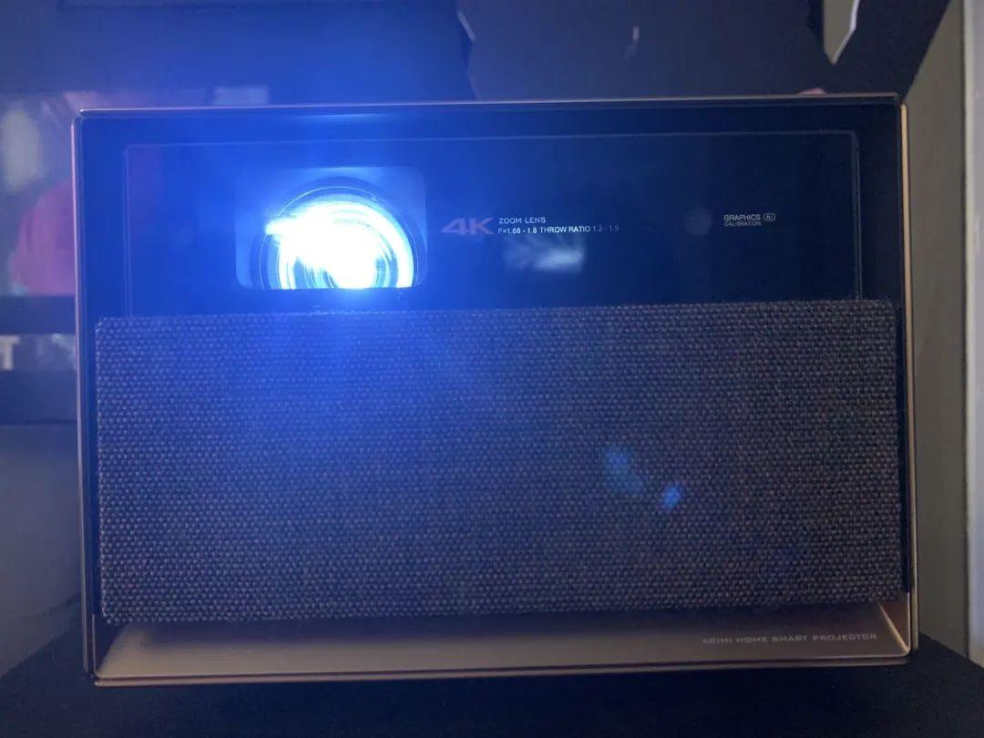 几千块钱的投影仪,几百块和几千块投影仪有什么区别