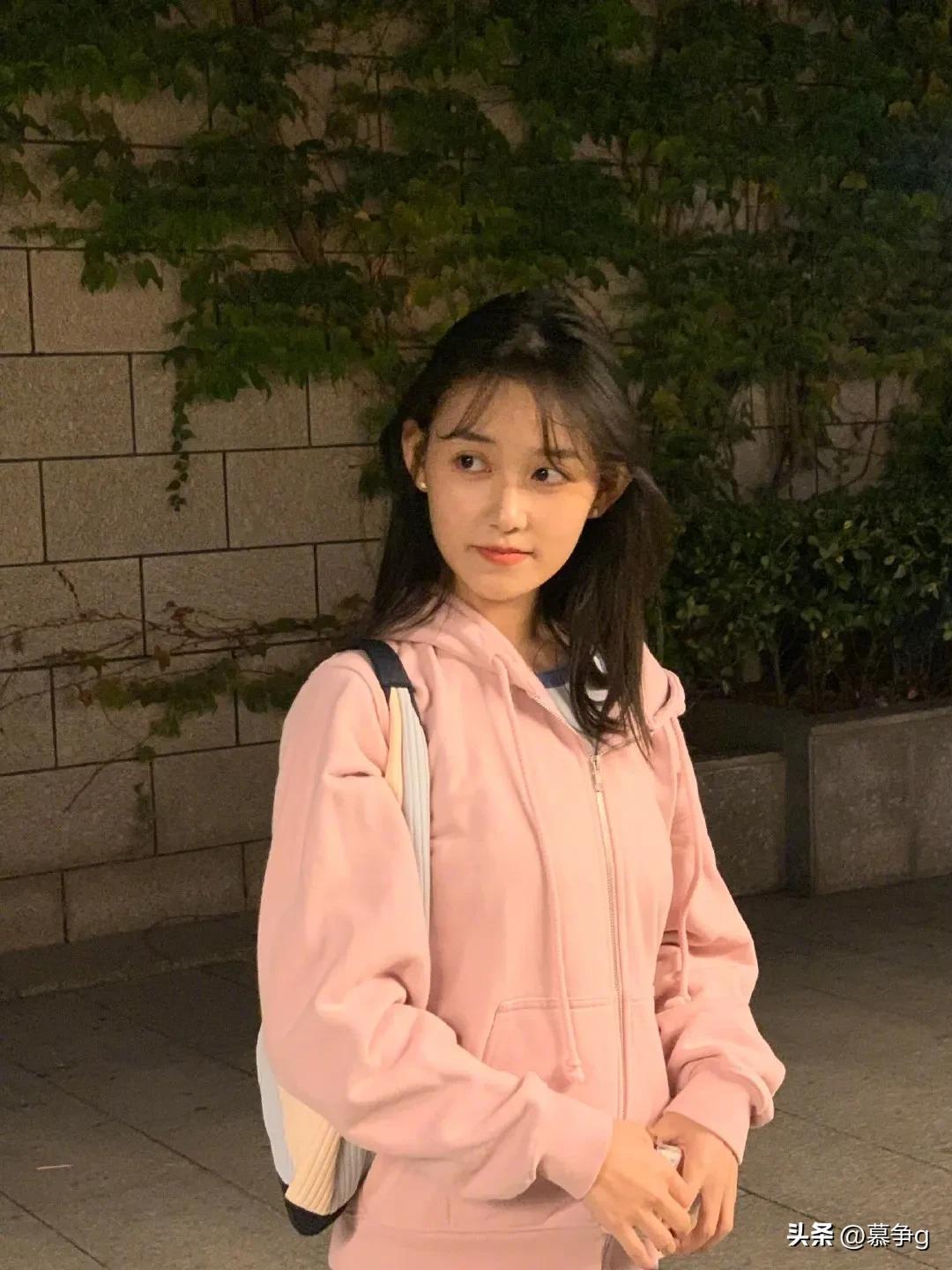 天呐,好美的女鹅,快递本子