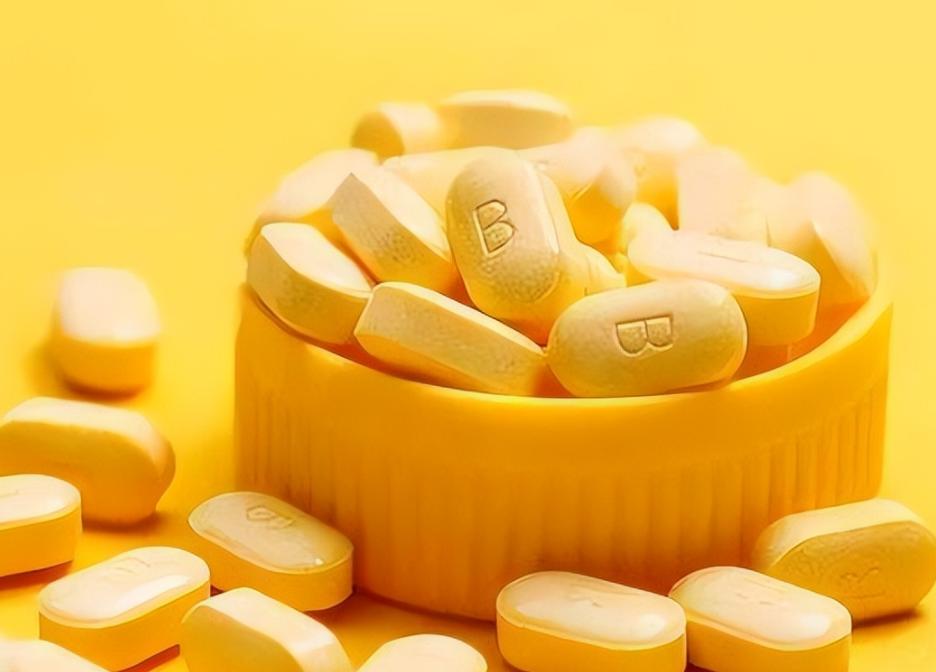 维生素b12的神奇功效和副作用,维生素b12主治哪些病症