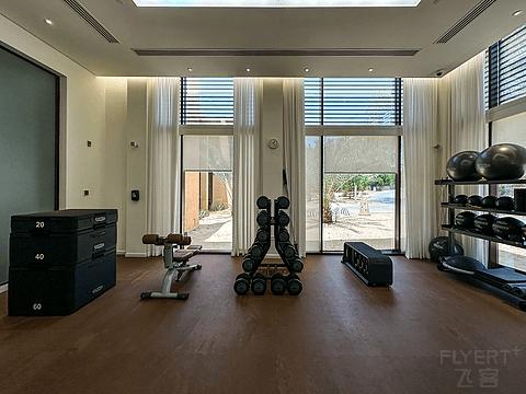 阿联酋丽思卡尔顿,阿联酋野奢帐篷