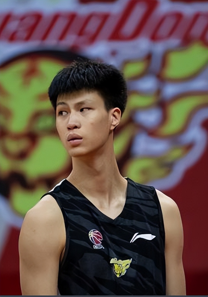 cba广东队全部名单,广东本土cba球员有几个