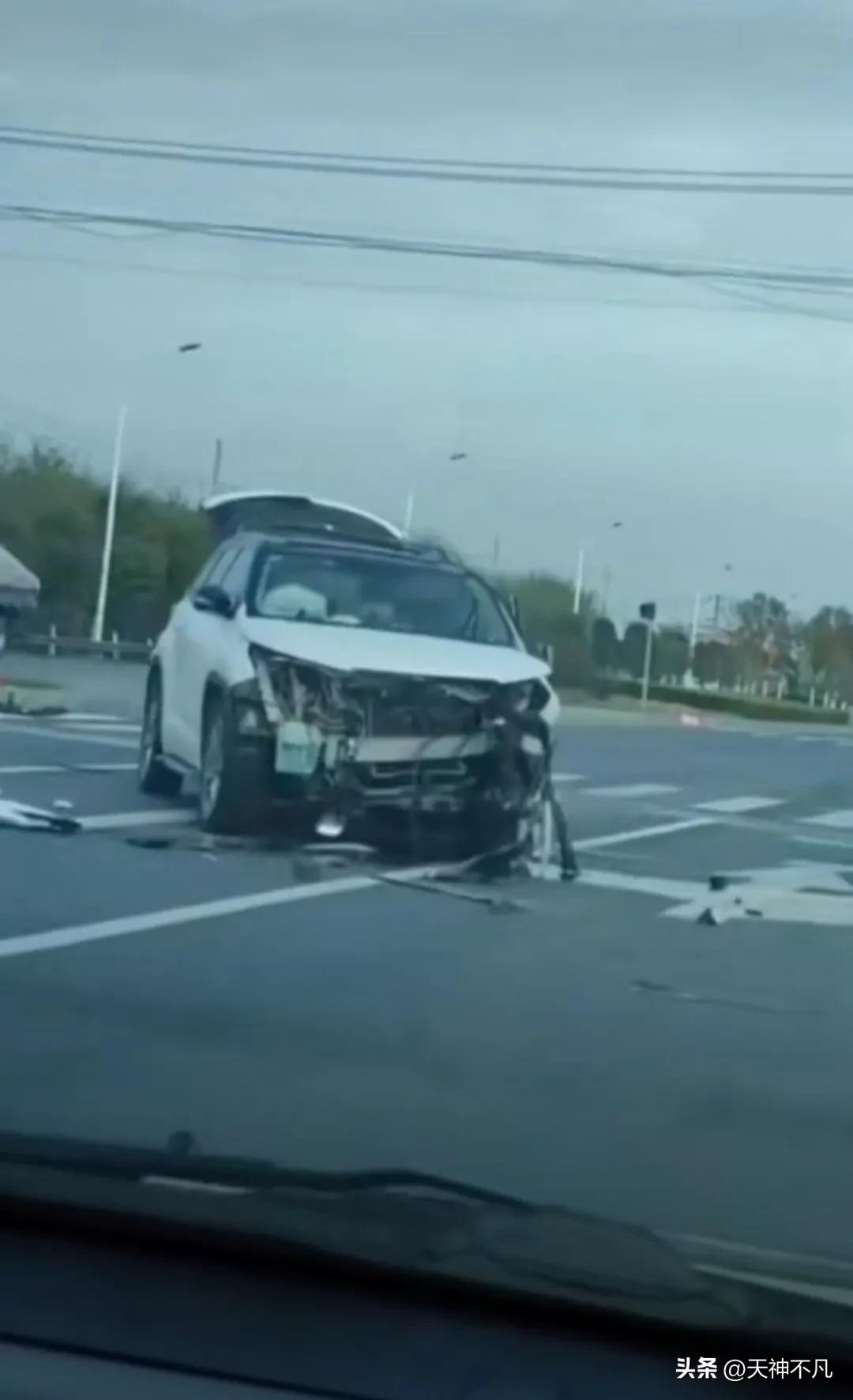 网红酷姐车祸去世,网红酷姐车祸抢救无效身亡