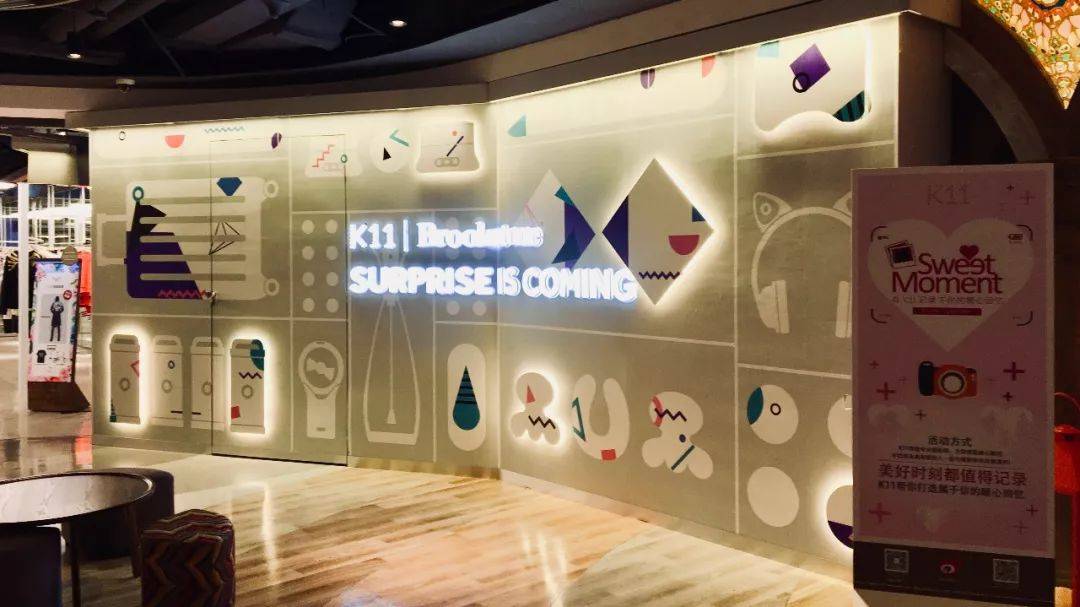 围挡广告要些什么信息,围挡是设计费还是广告费