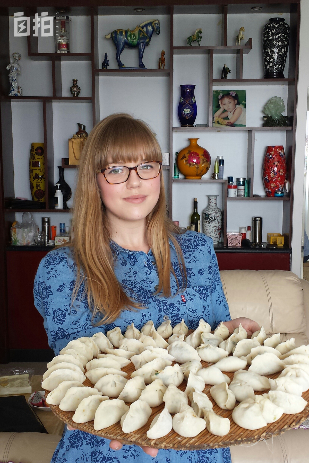 28岁中国小伙娶19岁美国姑娘,35岁中国小伙娶26岁美国妻子