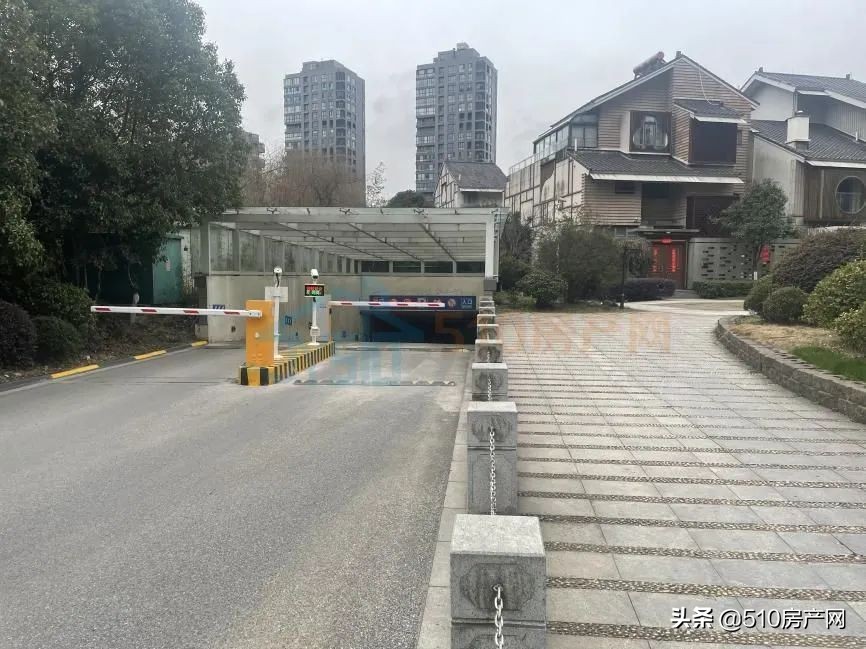 开发近10年三改其名，敔山湾这个小区到底怎么样，实探来啦