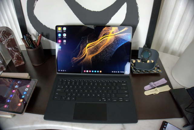 ipadair4与三星tabs8,买三星tabs8+还是ipadair5