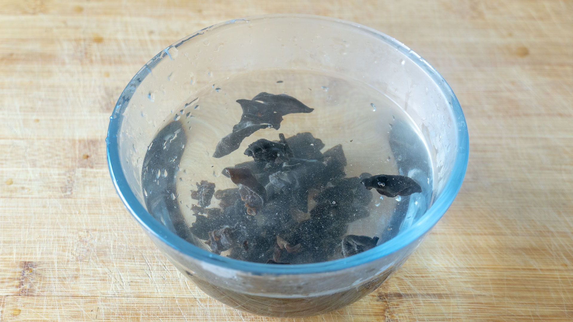 消除体内湿热的食疗方法,夏天湿热吃什么食物最好