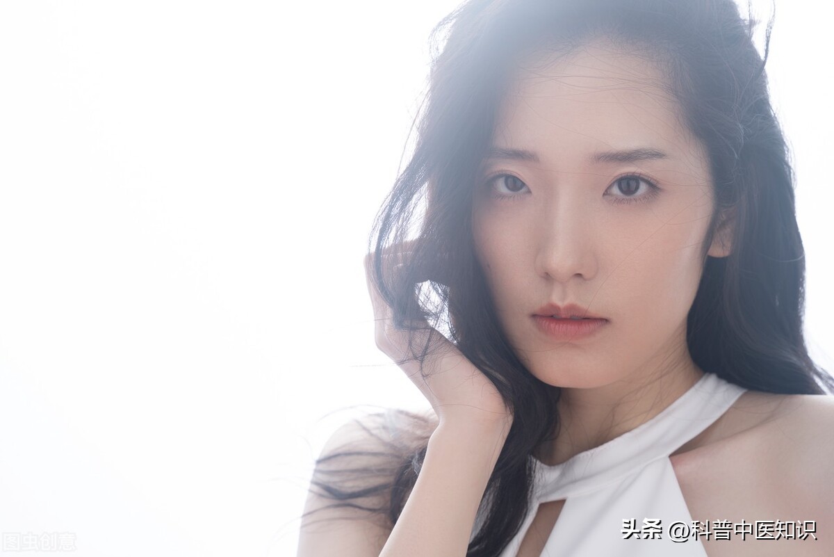 何谓天癸它对女子月经的影响,女孩子例假为什么叫天癸