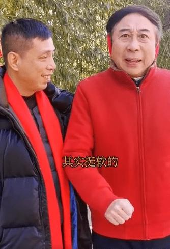 冯巩董路直播回放,董路回击冯巩贾玲反应