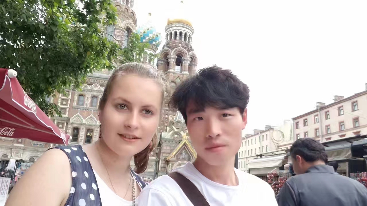 2019年，福建农村小伙杨炜凌娶了一个俄罗斯美女，如今怎么样了？