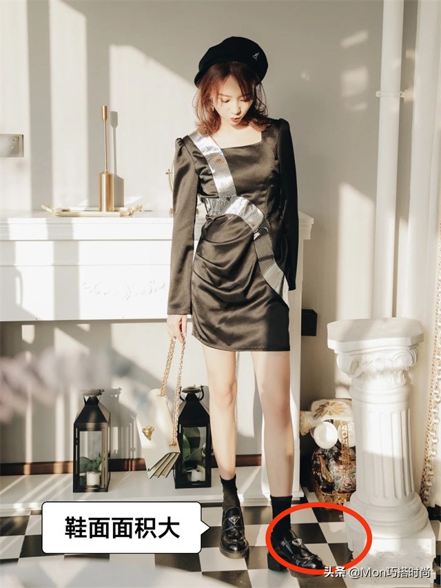 果然，穿裙子还是最配“乐福鞋”，上身洋气显高，尤其适合小个子