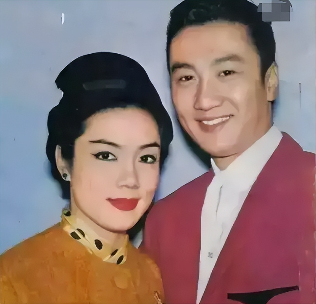 谢贤刘德华谢霆锋,谢贤李小龙视频