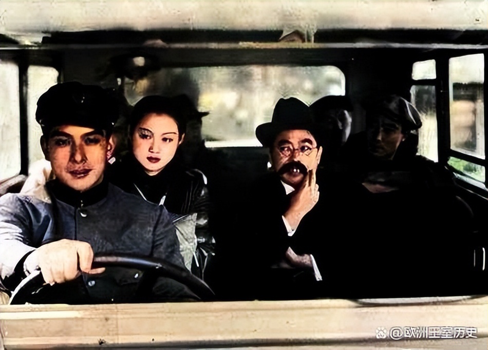 他是昭和时代的*男美**子，无滤镜无美颜，颜值妥妥的校草