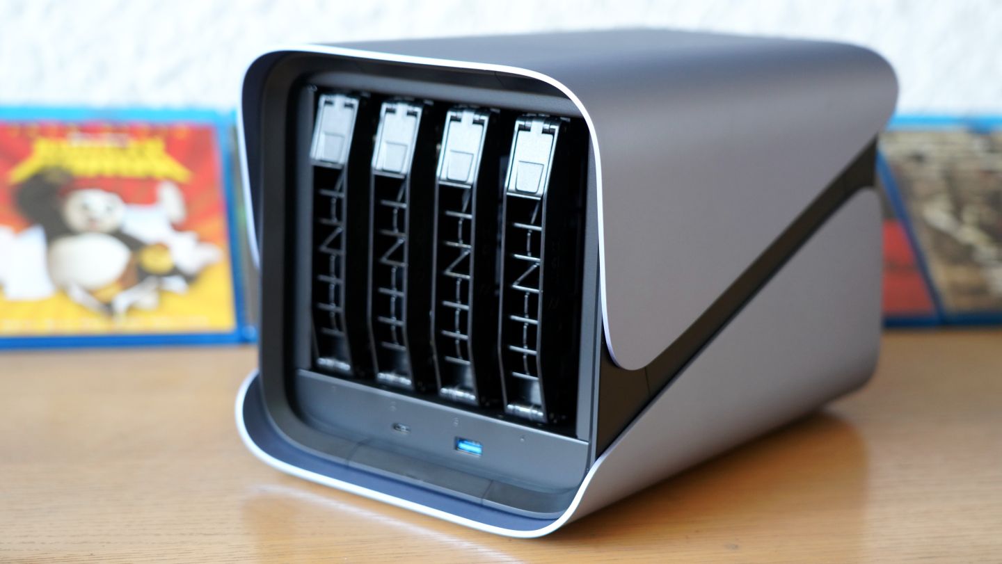 极空间z4s影音教程,极空间z4s系统安装位置