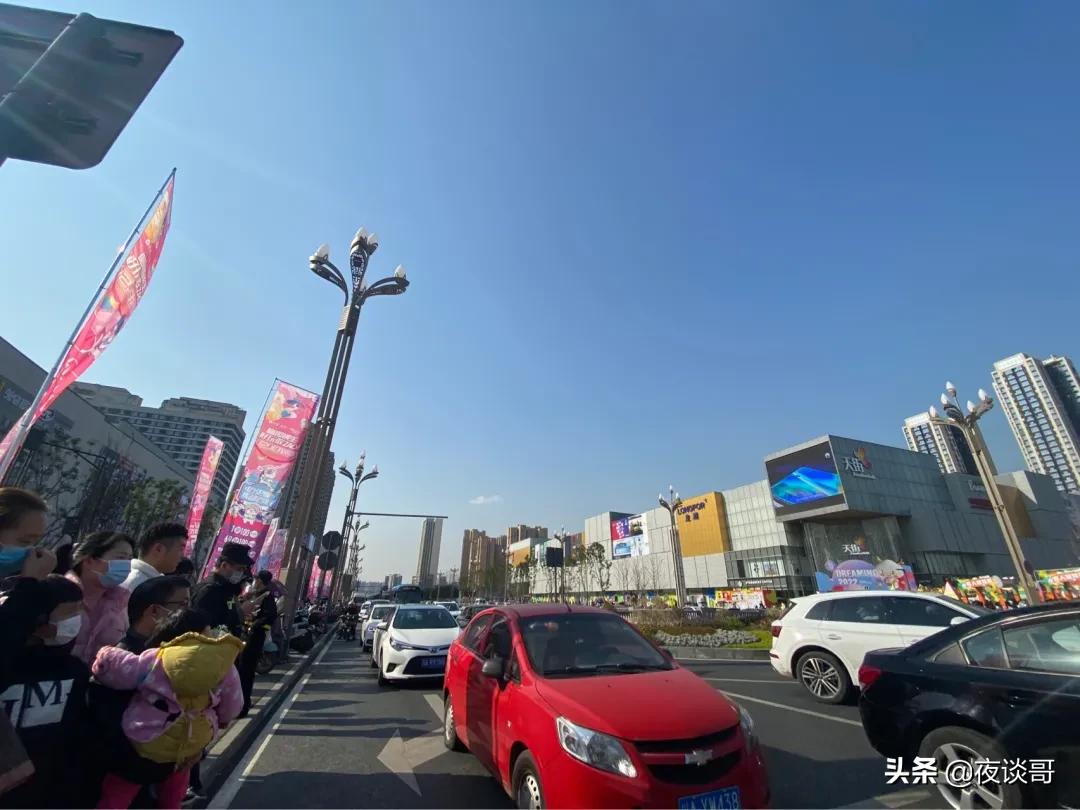 成都大丰龙湖锦宸天街人间烟火,龙湖保利广场大丰