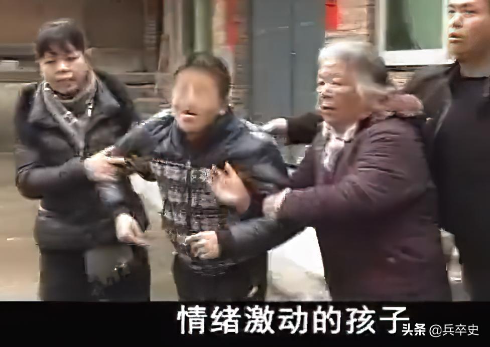 福建少年喝矿泉水变哑巴,2015年14岁小伙喝水变哑巴