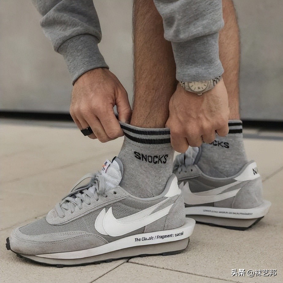 潮袜新款,2020夏流行的潮袜