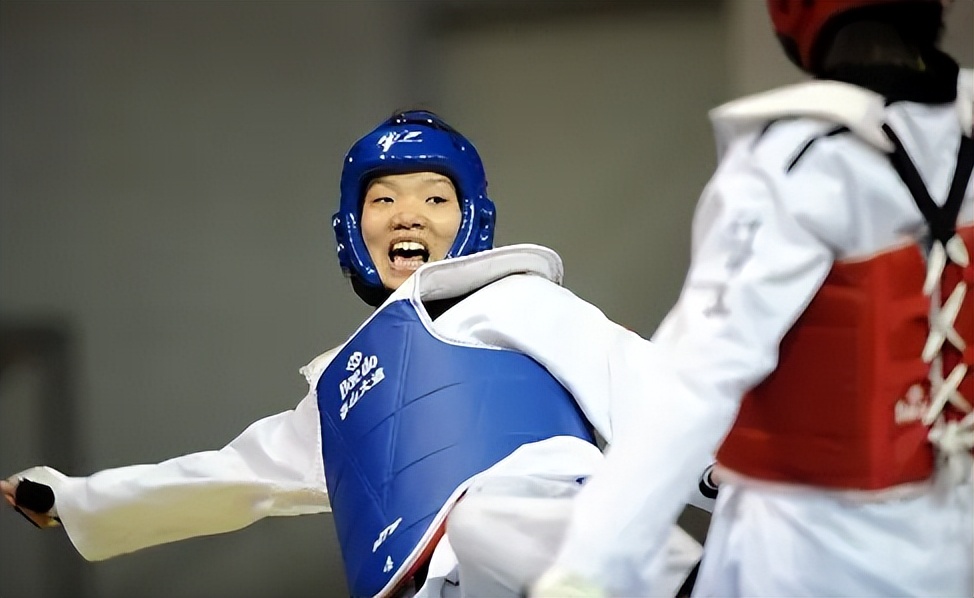 跆拳道陈中个人简历,跆拳道陈中获得过几次金牌