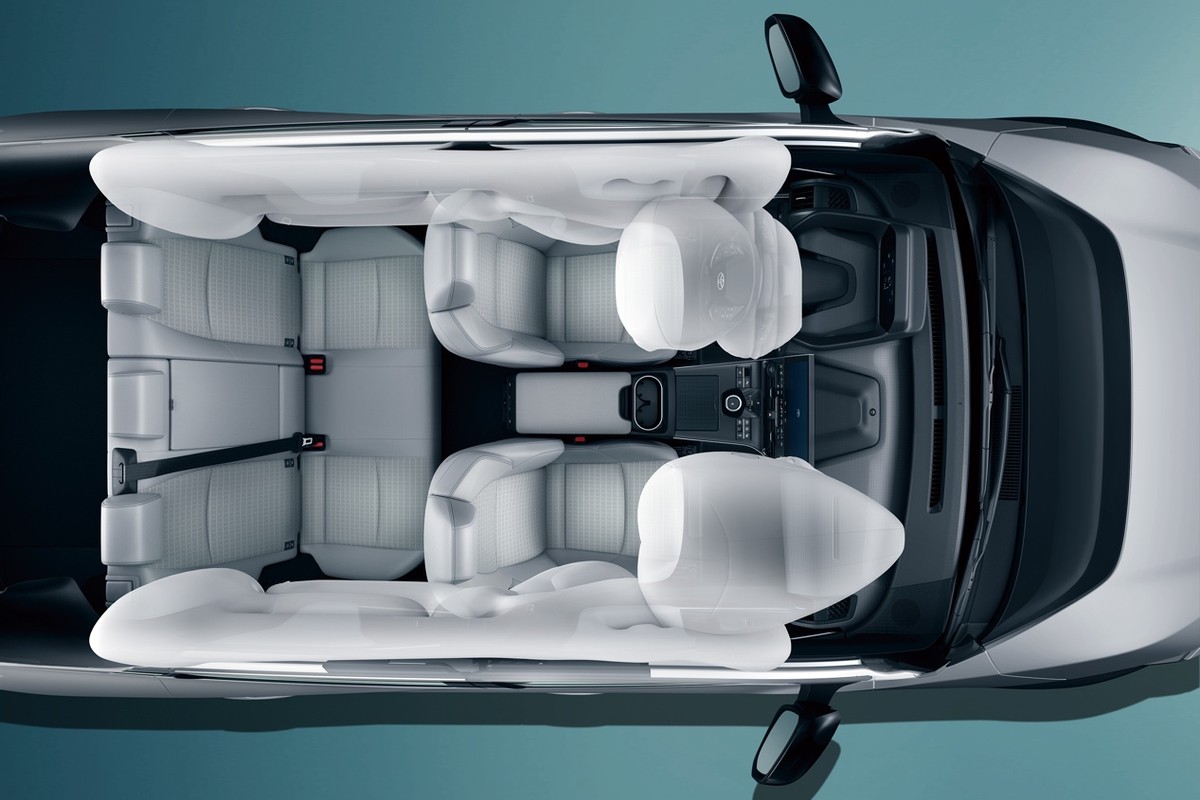 一汽丰田bz4x2023款落地价格,一汽丰田bz4x落地价格