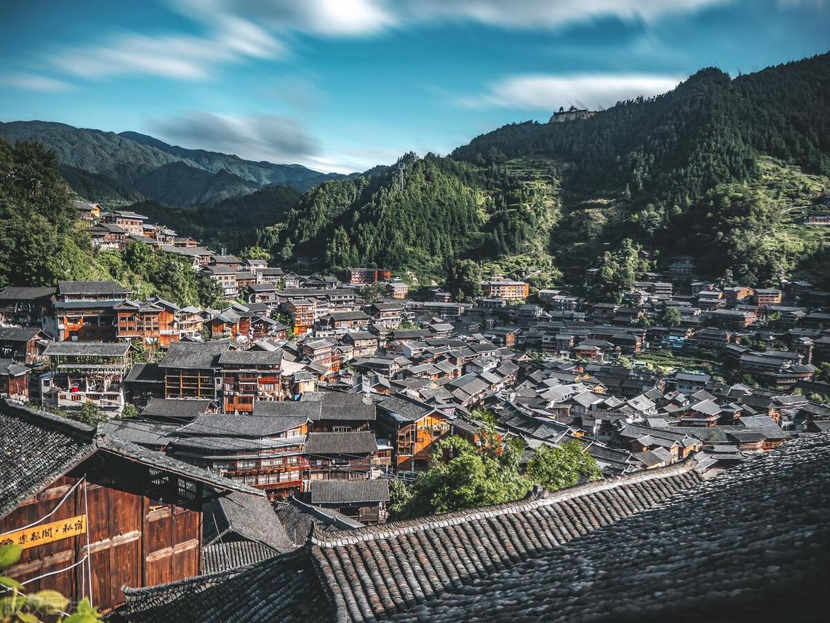 夏天最好的十大避暑城市,最适合夏天去的古镇