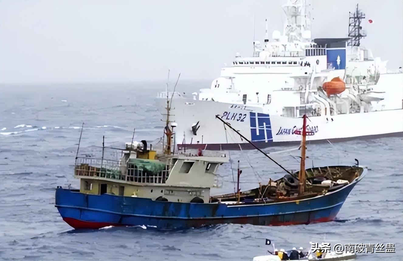 日本军舰潜入我国领海,胁迫中国渔民,詹其雄:敢来我就敢撞!