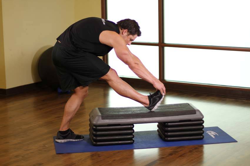 小腿紧绷、疼痛？如何正确放松小腿肌肉