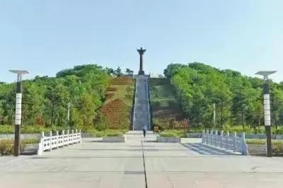 天中山汝南,天中山颜真卿